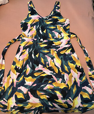 Apt 9 Dress Womens Size Medium Multicolor Design Fit & Flare A-Line with Pockets