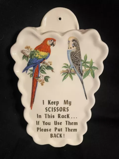 New Vintage Ceramic Parrot Parakeet Bird Themed Wall Mount Scissor Holder