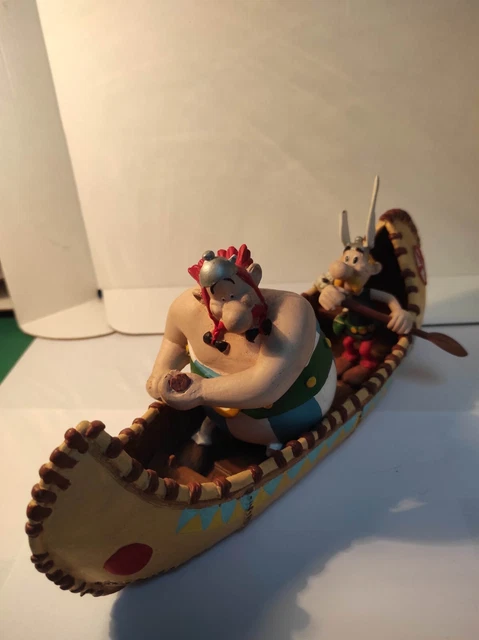 Figurines - Scène Astérix et Le combat des Chefs - Obélix écrasant