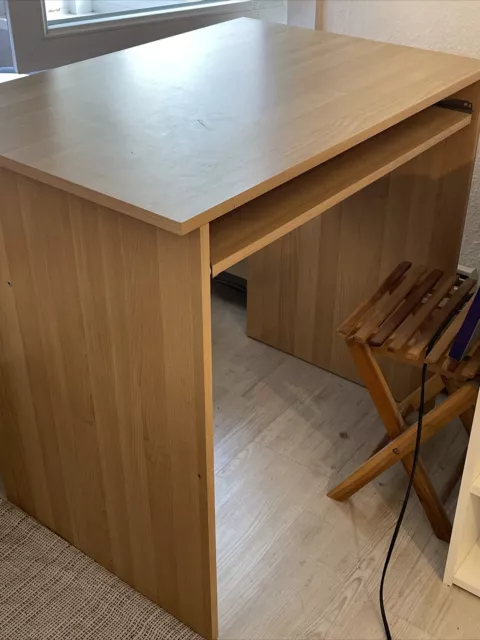 Ikea schreibtisch