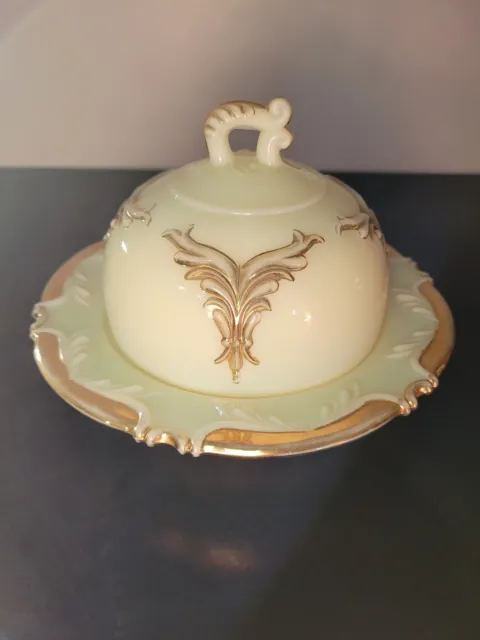Heisey Winged Scroll Custard Glass Covered Butter Cheese Dish Round Dome