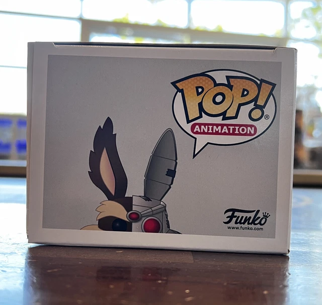 Funko Pop! Wile E. Coyote As Cyborg Exclusive #866 FYE Exclusive (Box Damaged) 5