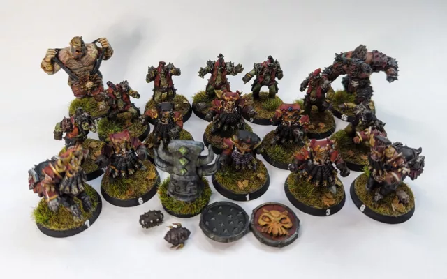 Pro Painted Realm of Paths Chaos Dwarf Blood Bowl Team