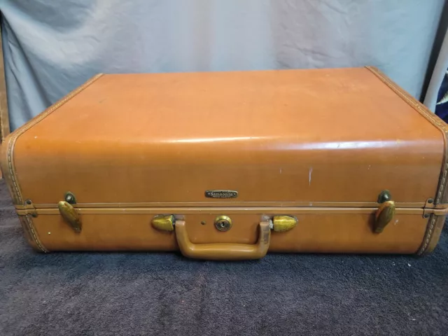 M-Vintage 1950s Samsonite Shwayder Bros Luggage Style 4621 - 21x13x7" No Key