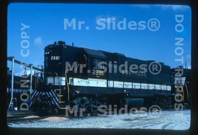 Original Slide SOU Southern Ry. CRN GP38 2881 East Point GA 1984