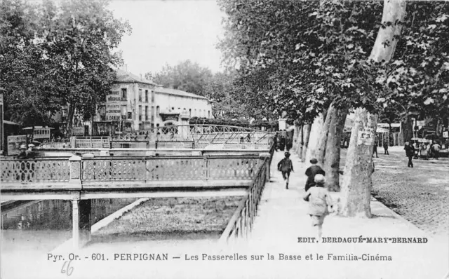 Cpa 66 Perpignan Les Passerelles Sur La Basse Familia Cinema