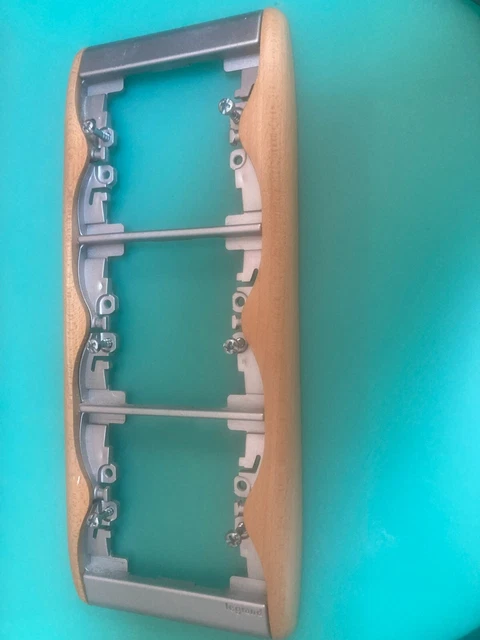 1159684_3