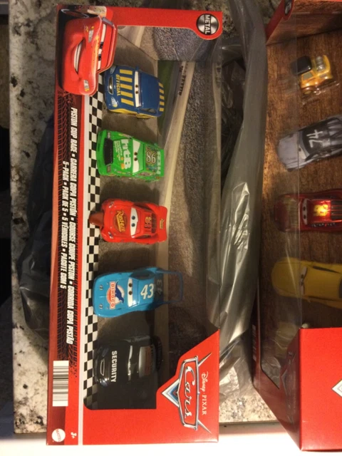 Disney Pixar Cars Piston Cup Race 5 Pack Box Finish Line McQueen Chick King