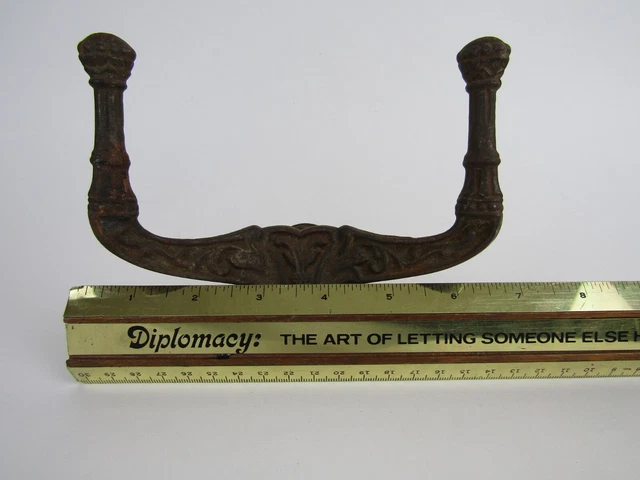 Antique Victorian Cast Iron Wall Hat Rack Hook Coat Hanger Ornate Hook Crown 3