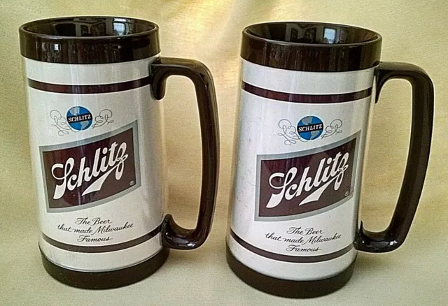 Old Milwaukee Genuine Draft Beer Insulated Thermo-serv Beverage Mug. 