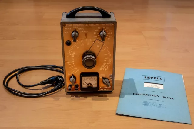 Tongenerator, Funktionsgenerator, 1,5 Hz - 150 kHz, Levell TG150DM