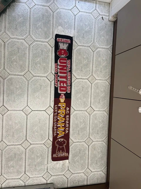40X Manchester United V Sparta Praha Prague Match Day Scarves Železná Rudi Czech
