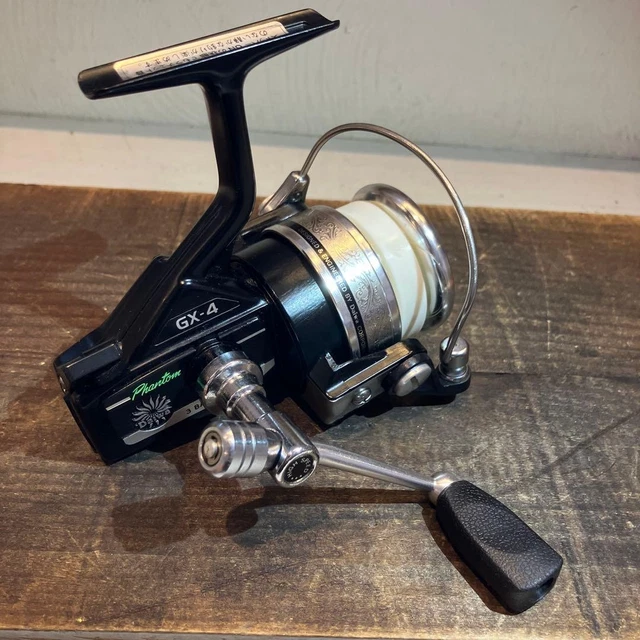 Moulinet Vintage Daiwa 402A - Ouverture Par Le Haut - Neuf En Boîte D'origine