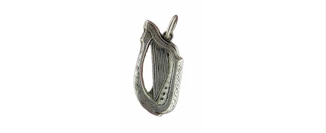 Bague Dorée Breloque Cerises – Acier inoxydable réglable