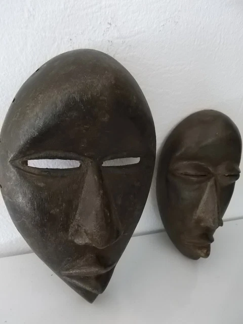 two  african mask Dan "passeport" african art premier africain afrikanische