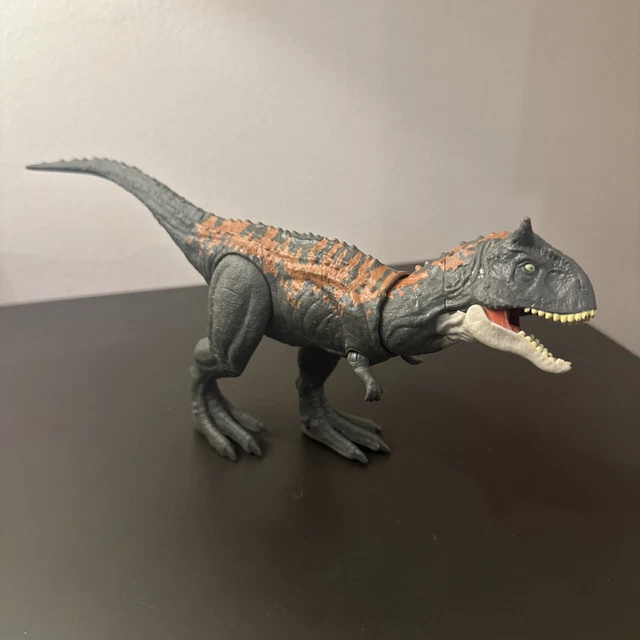 Jurassic World Dominion Carnotaurus Toy