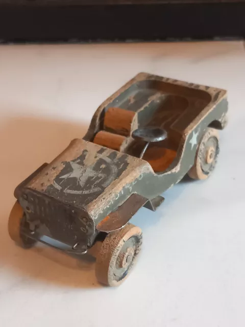 Rare Jouet Ancien JEEP En Tôle Et Bois Libération 2nd Guerre Mondiale