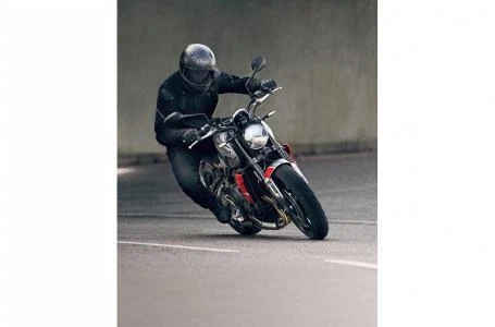 2022 TRIUMPH TRIDENT 660