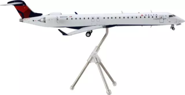 Bombardier CRJ900 Aircraft Delta Air Lines - Delta Connection N800SK 1/200 Model