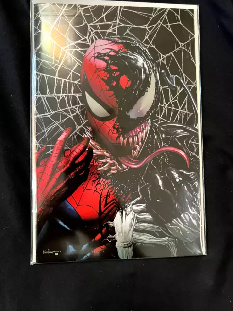Amazing Spider-Man #26 Mico Suayan Exclusive Foil Virgin Variant NM