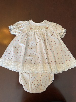 Vintage Baby girls ivory dress set size 9 months red Tiny floral print lace trim