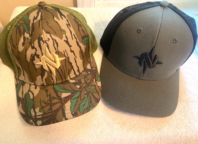 2 New NOMAD OUTDOORS Mens MARK STRETCH Trucker CAPS Lot of 2 A-Flex HATS M/L $50