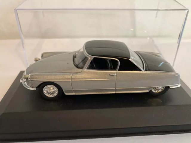 1/43 Norev Citroen DS 21 Chapron coupé Le Dandy  1967 + Boite vitrine neuve