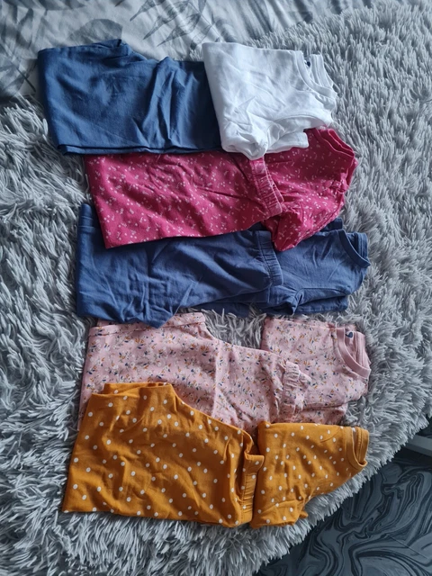 Girls Bundle Leggings- T-shirts Age 3-4 Years