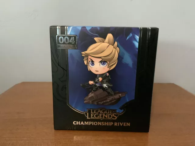 LEAGUE OF LEGENDS LOL AUTHENTIC TEAM MINIS FIGURE Individually Dragonblade  Riven