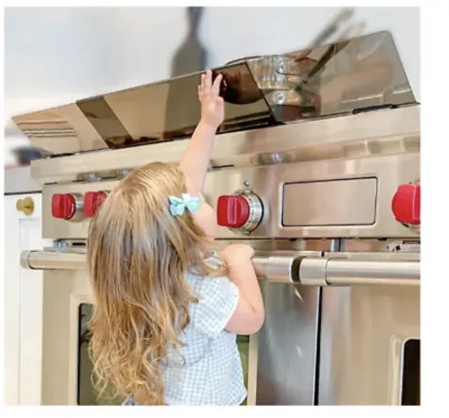 Prince Lionheart Shield-A-Burn Adjustable Stovetop Oven Stove Guard 0089