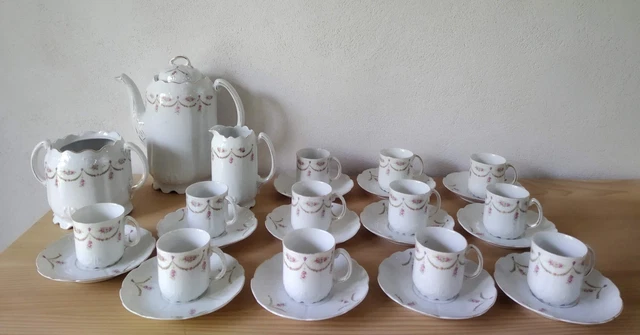 Service à Café Jean POUYAT Limoges - Décor Barbeaux - Porcelaine Blanche Vintage
