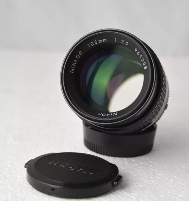 Obiettivo Nikon Nikkor 105 Mm F. 2,5 Ai-S Nikon Lens  Perfetto Pari Al Nuovo Top