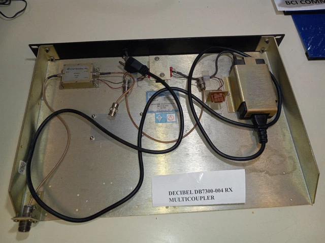 Decibel  DB7300-004 RX Multicoupler Tested and Working