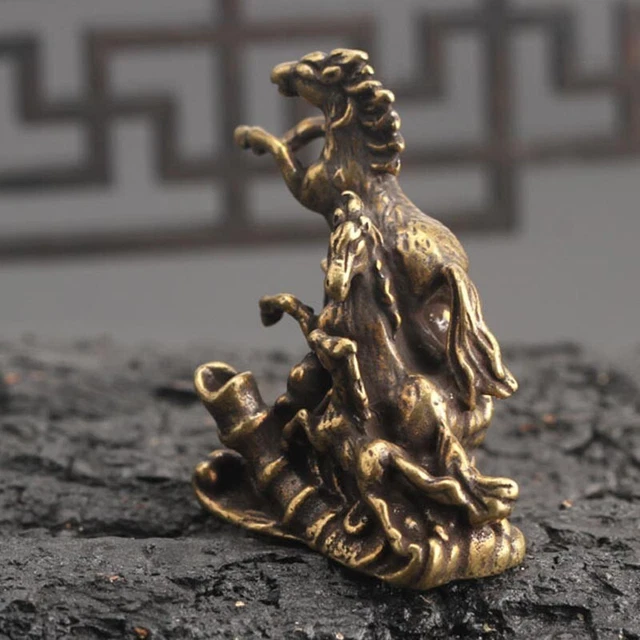 Elegante statua cavallo da corsa in ottone ornamento in miniatura per casa e ufficio