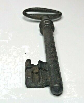 Antique French Chateau Key 4 inches flattened Wire Bow wrought iron 2
