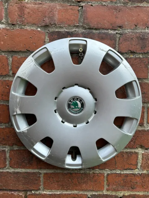 Skoda Octavia 15" Wheel Trim (Ref# 181)