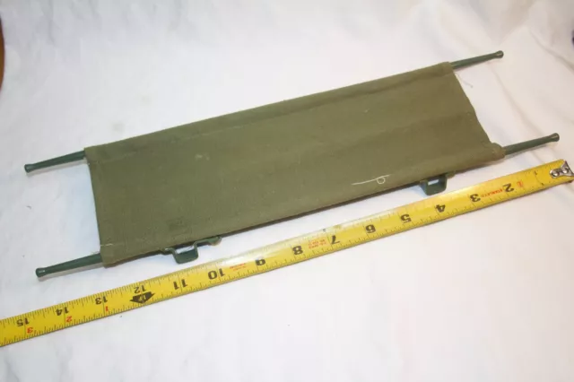 VINTAGE GI JOE MARINE MEDIC STRETCHER NICE 1960s  Original, for parts or repair