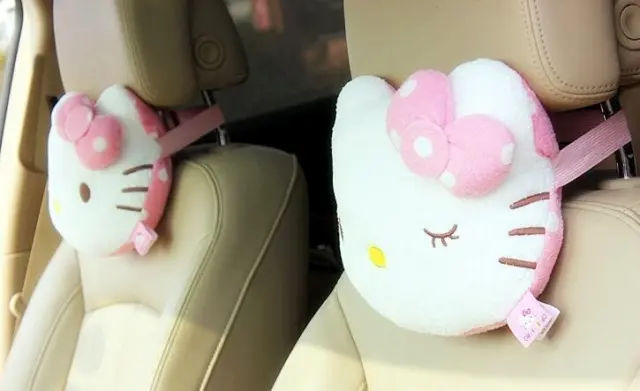 2Pcs ！Hello Kitty Car Seat Head Rest Cushion Pillows Neck Rest Pillow 3