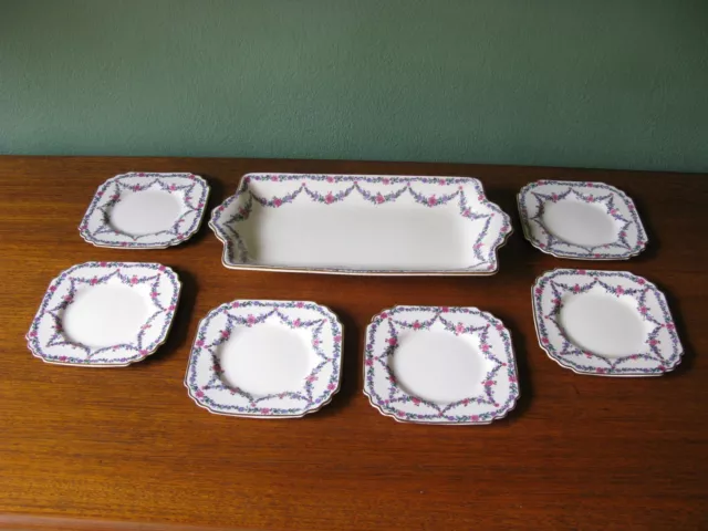 Beautiful Set Cake Platter & 6 Plates, George Jones & Sons Crescent Ivory c.1928
