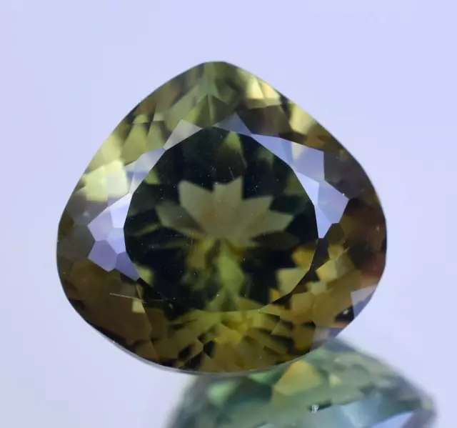 20.90 CT Vert Naturel Hiddenite Poire Certifié sans Défaut Rare Desseré Gemme