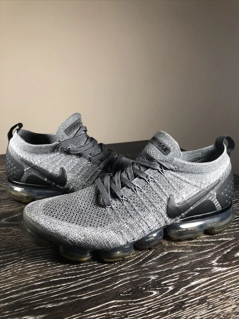 NIKE AIR VAPORMAX FLYKNIT 2 Dark Grey Black Wolf Grey (942842-002