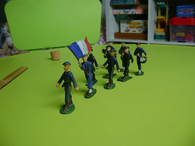 Lot De 6 Soldats Musiciens Marins Quiralu - Défilé, échelle 1:32 (60mm) - Occasion Avec Usures De Peinture