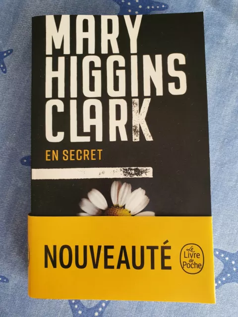 En secret - Mary Higgins-Clark - livre de poche - comme neuf
