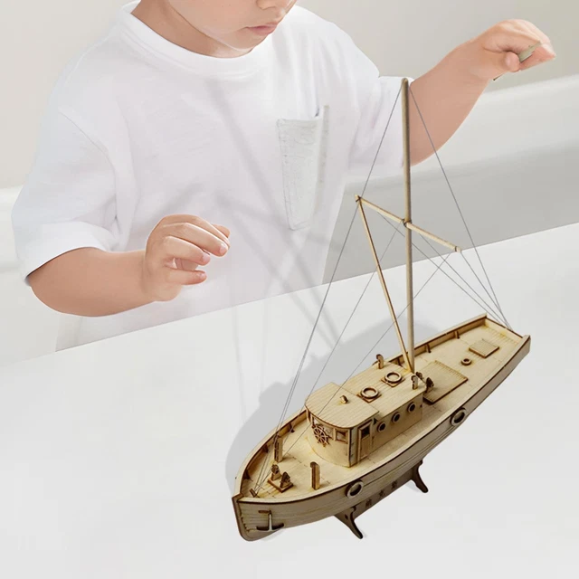 Playtastic bateau en bois: kit de construction de navire en bois de 70 pièces, vaisseau amiral en bois (maquette de bateau Playtastic bateau en bois: kit de construction de navire en bois de 70 pièces, vaisseau amiral en bois (maquette de bateau