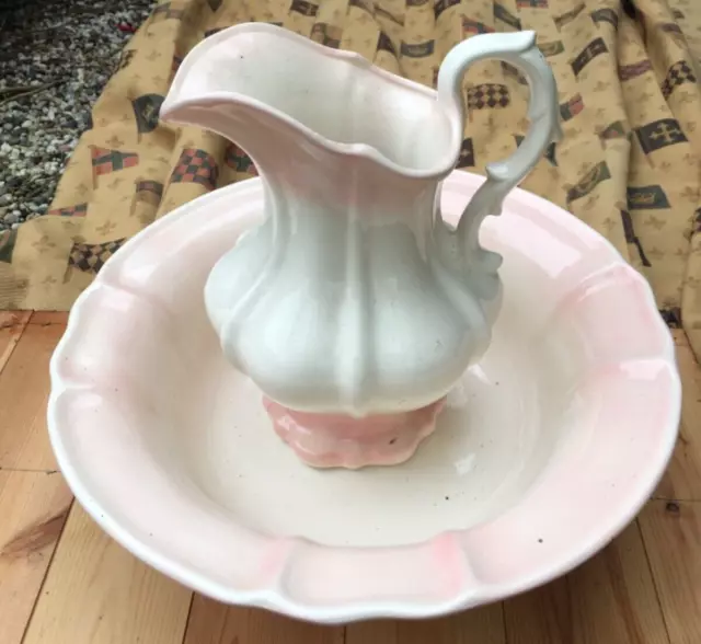 L Size jug & wash-bowl, soft pink/crm tone, collectable matching set, VGC