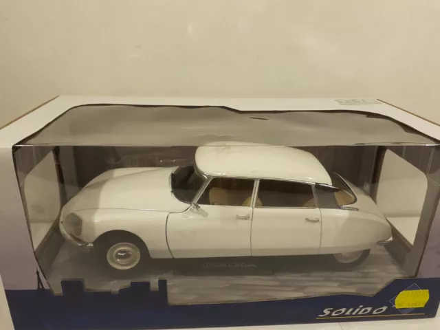 Miniature Solido neuve Die cast 1/18 Citroen Ds Special blanche 1972 s1800705