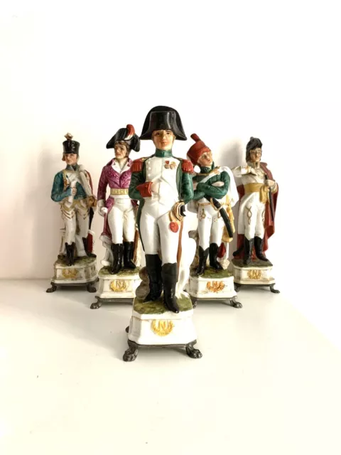 Serie di 5 Statuine Soldati Napoleone Capodimonte - altezza 20cm circa -