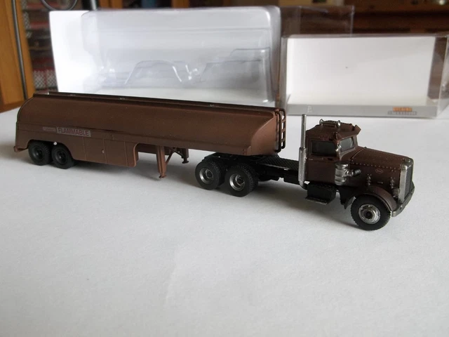 IXOMODELS 1/64 – Peterbilt 281 1955 Blanc – Édition USA Camion Solo (Neuf)