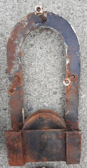 Vintage Horseshoe Barn Door Rollers 4, Nice! 8