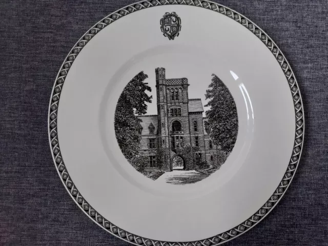 Vintage Wedgwood Centenary Plate 1969 - Girton College Cambridge - 10.5" diam